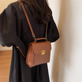 【浪漫独特，休闲小书包】法式复古软皮双肩包女，随心搭配，流行气质。简约通勤手提包女士休闲小书包，时尚百搭，尽显个性魅力！