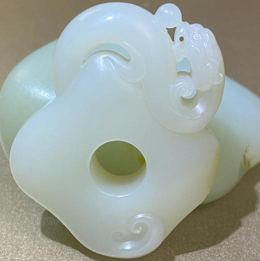 和田玉（白玉） 挂件--仿古盘龙方扣34.15g 商品图4
