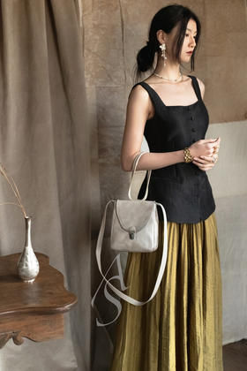 Ruohan 橄榄绿百褶裙