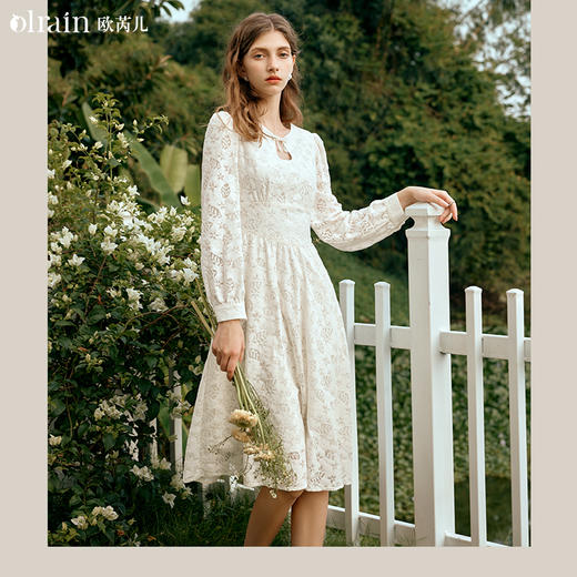 OLrain欧芮儿小香风杏色连衣裙女早春2024新款千金感收腰蕾丝长裙 商品图0