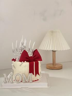 黑巢-美女妈妈烛台生日蛋糕