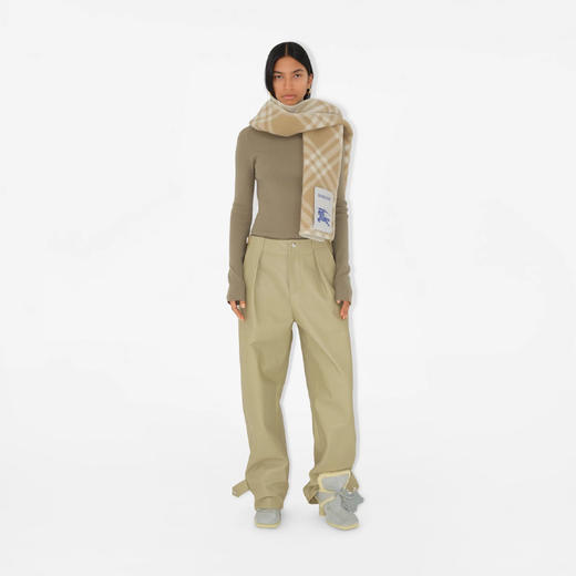 BURBERRY 巴宝莉 女士马术骑士徽标贴花格纹羊毛围巾 格子 8079251 A7026 商品图3