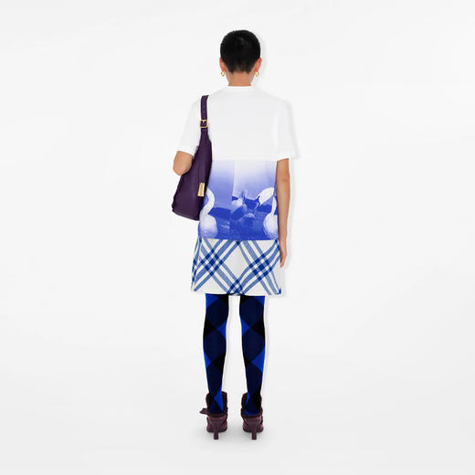 BURBERRY 巴宝莉 女士天鹅徽标印花棉质圆领短袖T恤 混色 8077611 B7323 商品图3