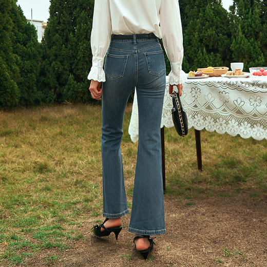 OLrain欧芮儿复古蓝牛仔裤女早春2024年新款显瘦弹力微喇长裤 商品图3