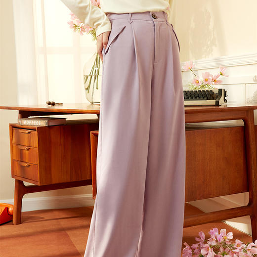 两三事任朝暮2024春季新款简约折边高腰直筒休闲裤女 商品图3