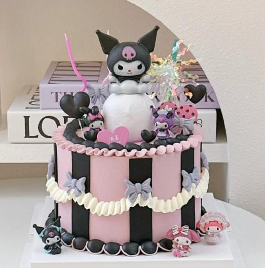 【臻品系列】---半翻糖【库洛米】蛋糕 商品图0