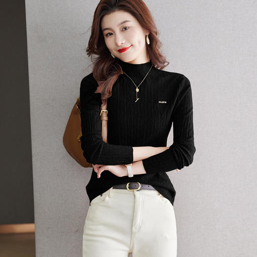 CC-QL-W8375半高领年轻针织打底衫女秋冬慵懒风修身毛衣内搭好看短款上衣 商品图3