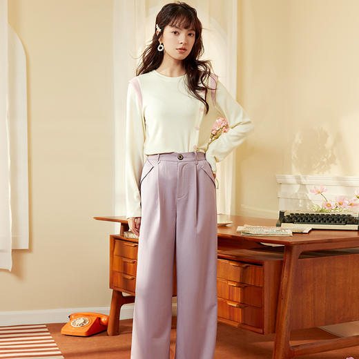 两三事任朝暮2024春季新款简约折边高腰直筒休闲裤女 商品图4