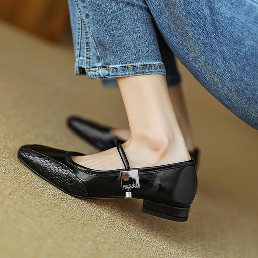 春季新款，真皮拼色浅口低跟单鞋HB-1021 商品图8