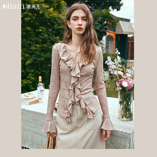 OLrain欧芮儿长袖T恤女春季2024新款慵懒风不规则荷叶边针织上衣 商品图0