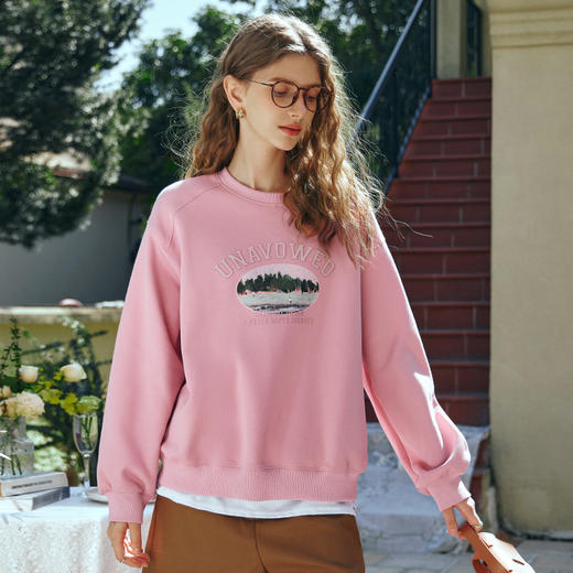 OLrain欧芮儿美式粉色卫衣女早春2024新款复古圆领减龄印花上衣 商品图1