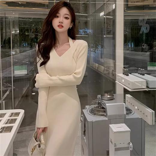2025年春装【新款针织连衣裙子 女茶歇法式】打底毛衣 包臀修身 针织衫长裙 商品图5