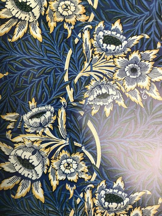 威廉·莫里斯与莫里斯公司纺织品图集，1861-1940 88幅插图（24幅彩色） 平装18开 商品图13