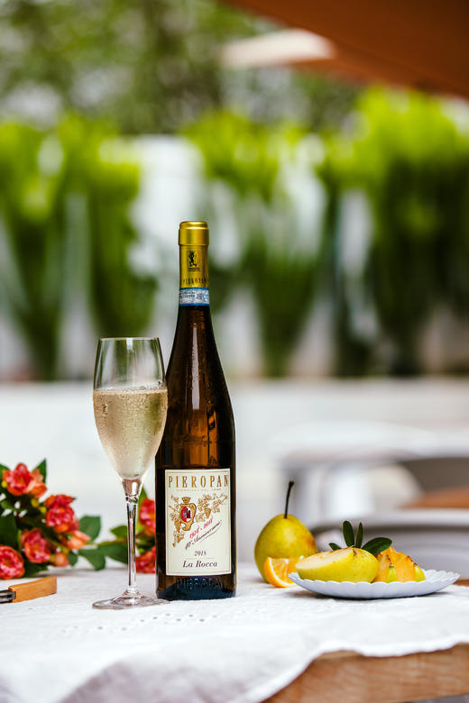 皮耶罗潘酒庄罗卡单一园经典索阿韦干白葡萄酒 商品图1