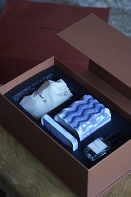 三一学院晶石香薰 商品图1