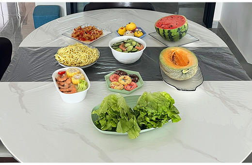 //【MAYNOS 松紧口桌布】过年家庭聚会好物❗摆脱油污烦恼👋 防油防水，吃完一兜一扔，干净又省事!!! 商品图5