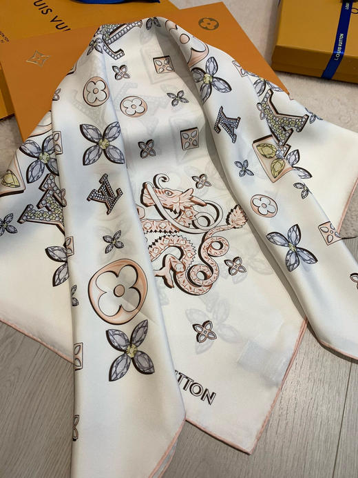 90丝巾。 红色 米色。自己备注 商品图4