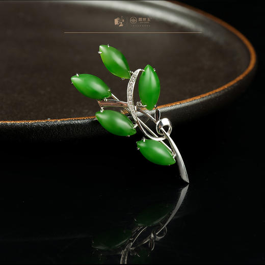 新疆国玉盟世玉和田玉金镶碧玉胸针【带证书·顺丰物流】 商品图2