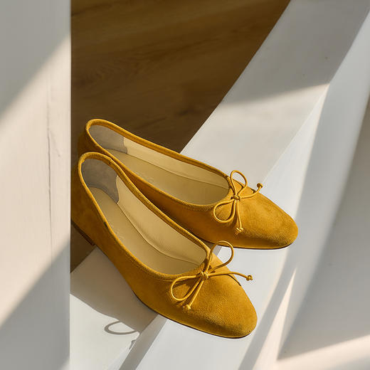 FAYTOBE 彩虹玛丽芭蕾鞋 丝绒羊皮 复古彩虹时髦 FAY2410101 商品图3