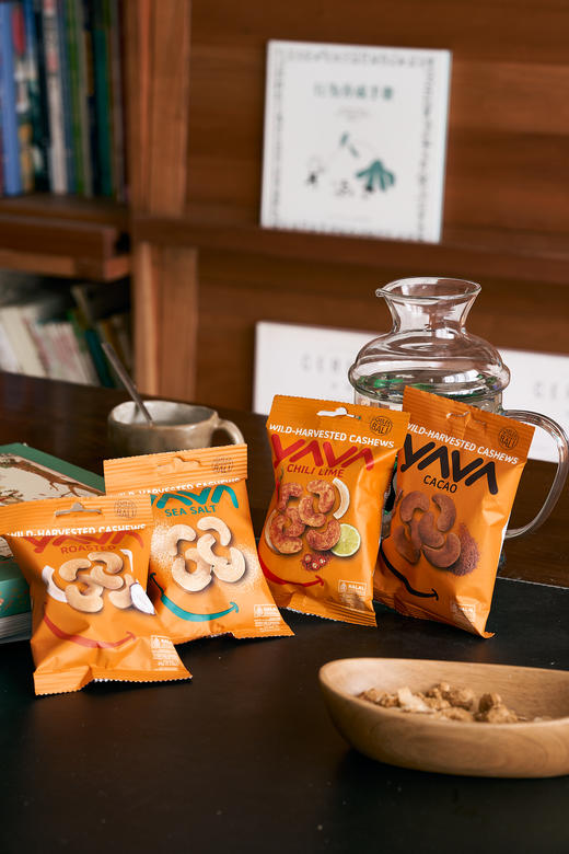 来自巴厘岛的火山腰果！多个独特口感组合，好好吃！醉人可可/椰子片伴侣/冬荫功青柠 每种都好吃！ 商品图5