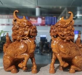 新款做旧麒麟摆件°黄杨木