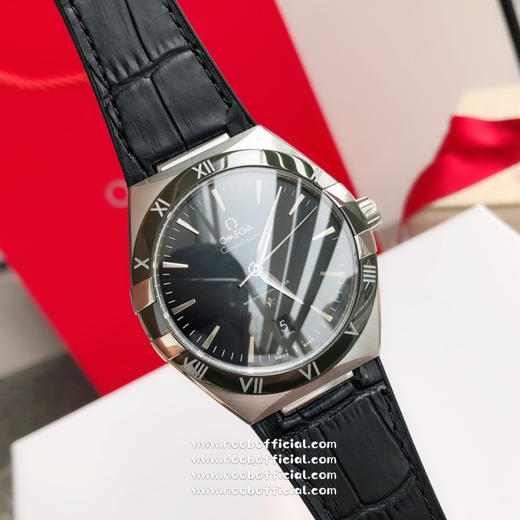 男款星座OMEGA 欧米茄 第五代星座系列！全新原装尺寸41MM腕表！原装一致抛光进口陶瓷表圈，刻度采用白金电镀工艺，经久不褪色半月形切面，经过调整的托爪细节更为纤细，表壳、托爪经抛光打磨 商品图13