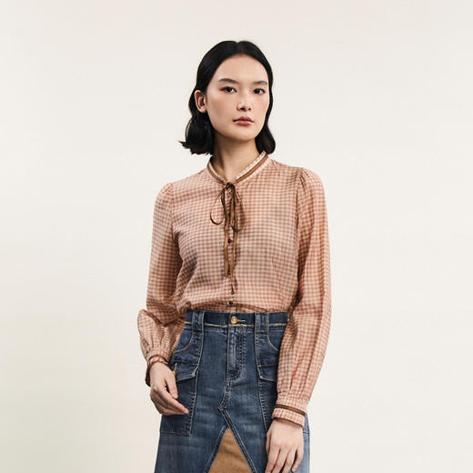 谜底格子衬衫长袖女2024春新款复古风圆领宽松格纹衬衣241MC0161 商品图0
