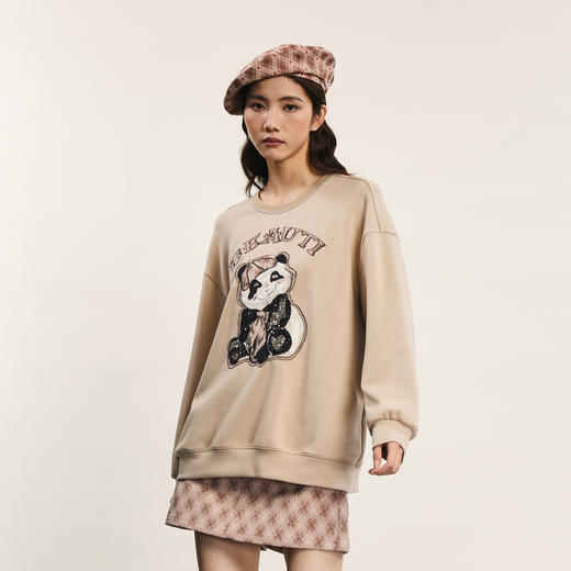 谜底中长款卫衣女2024春新款学院风大熊猫绣花圆领上衣241MV0074 商品图1