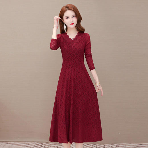 长款简约修身时尚连衣裙，春款V领长袖洋气通勤内搭打底裙QYM-OMS-CB028-L 商品图0