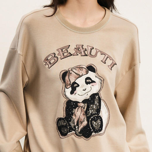 谜底中长款卫衣女2024春新款学院风大熊猫绣花圆领上衣241MV0074 商品图3