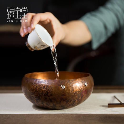 【样品清仓6折，仅1件，无货退款】臻宝堂（ZENBOTON）纯铜镶银梅花茶洗水洗纯手工茶渣桶茶具家用紫铜建水功夫茶道配件 暗香建水.器形更新 请联系客服 容量约850ml 商品图2