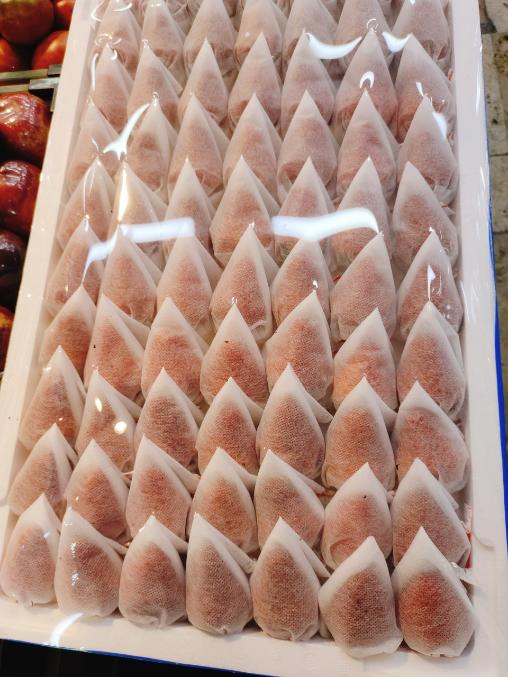 无菌套袋大板草莓一箱 商品图1