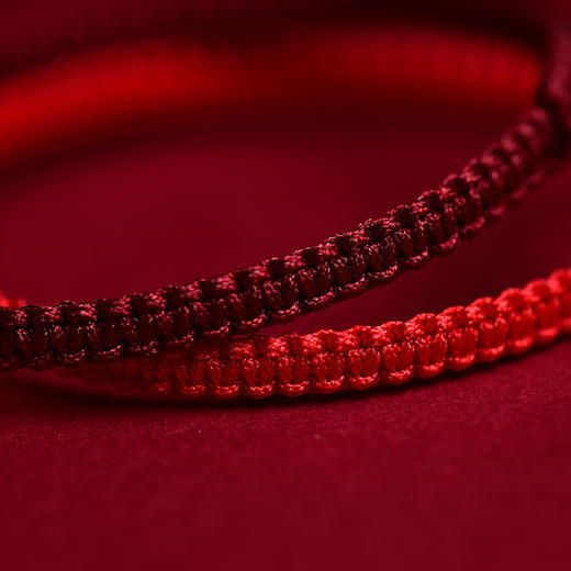 【心头朱砂痣❗️朱砂幸运珠手链】心头朱砂痣，亦是床前明月光❗️本命年红绳女编织手绳男情侣手串情人节礼物三八妇女节父亲节礼物手工饰品新年礼盒年货礼盒 商品图4