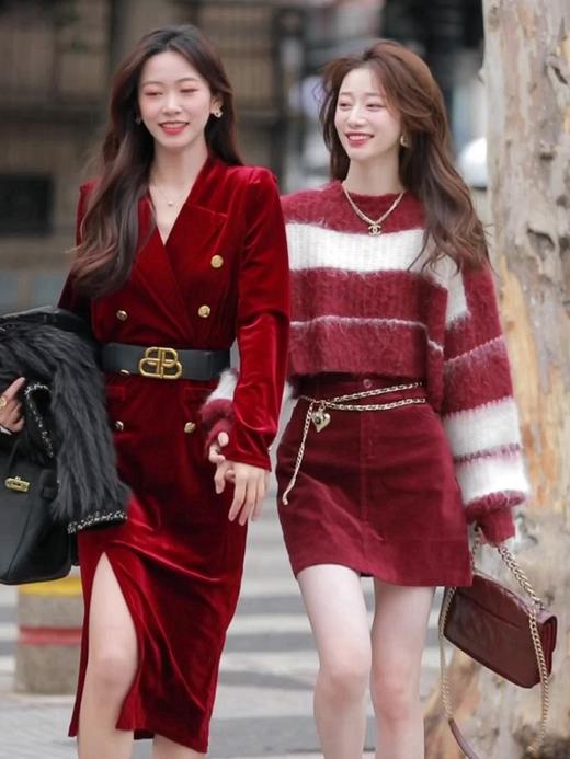 【两件套❗️红色条纹毛衣+红色半身裙套装】大码女装秋冬女2022新款法式条纹针织衫高腰a字半身裙 商品图3