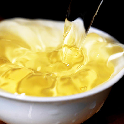 【麻栗坡茶砖】2023年头春头采老山古茶，老百姓都喝得起的国礼茶；茶为国饮，送茶即送文化，250克/茶砖，让利推广！只为销量爆款! 商品图9