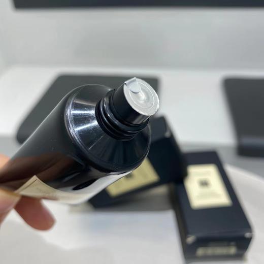 祖玛珑维E系列30ml护手霜+15ml唇膏一整套 高保湿系列，秋冬男男女女必备款 商品图7