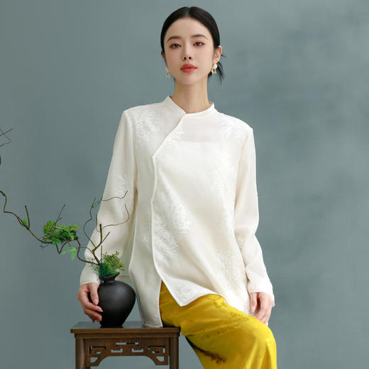 扶摇 中国风提花衬衫女春2024年新款复古民国风立领长袖上衣 商品图3