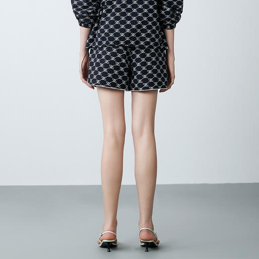 EITIE爱特爱春季新款洋气复古高腰显瘦百搭印花短裤女裤7705418 商品图4