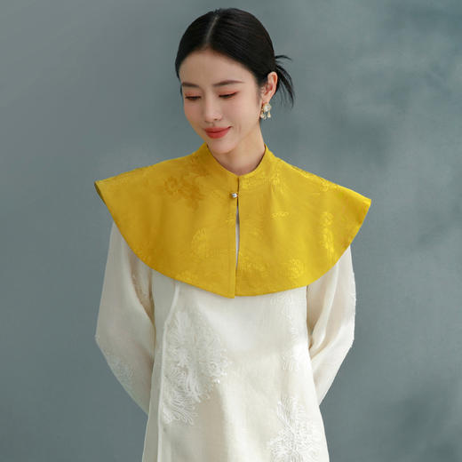 扶摇 黄色复古云肩2024新款国风披肩绝美圆领新中式上衣坎肩 商品图1