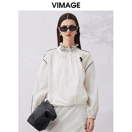 VIMAGE纬漫纪春季新款显瘦休闲外套V2103712 商品图0