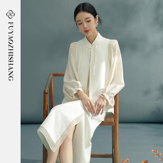 高级感时尚套装女复古国风盘扣马甲高腰半身裙两件套春 商品图5