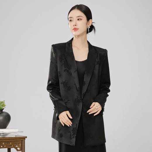扶摇 春秋西服外套女新中式休闲宽松刺绣国风高级感西装上衣 商品图0
