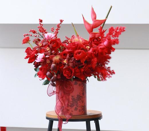 年宵花鲜花抱抱桶 商品图0