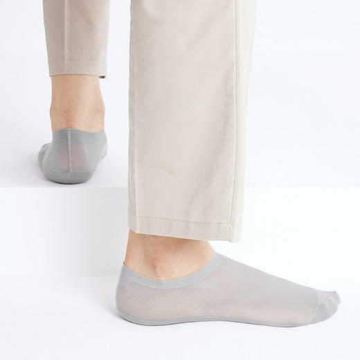 柒牌袜子男短袜夏季薄款网眼透气抗菌防臭隐形袜男式浅口低帮船袜	126F70330 商品图1
