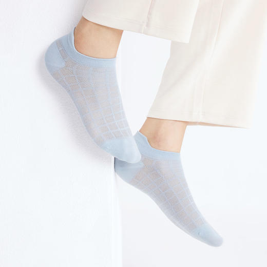 柒牌男士提耳袜子夏季薄款短袜格纹休闲百搭男式防臭抗菌透气男袜	126F70320 商品图1