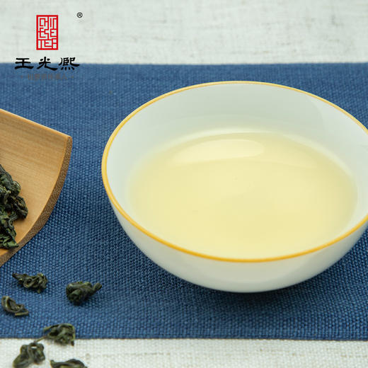 安徽王光熙2025新茶松萝绿茶黄山雨前休宁高山揉捻炒制250g袋装 商品图2