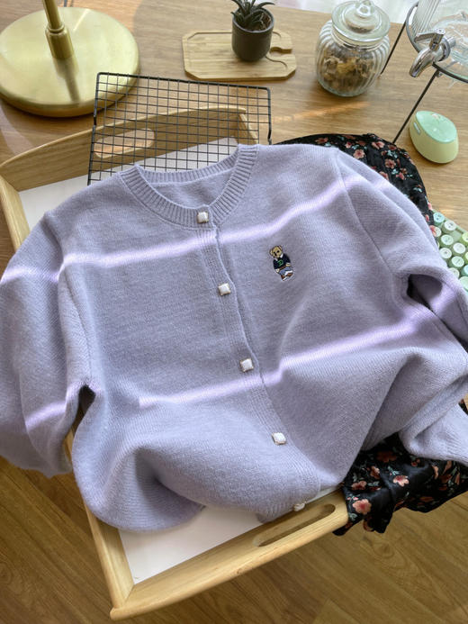 2025春新款【可爱小熊刺绣 套头毛衣女】宽松慵懒风 软糯圆领针织开衫 商品图6