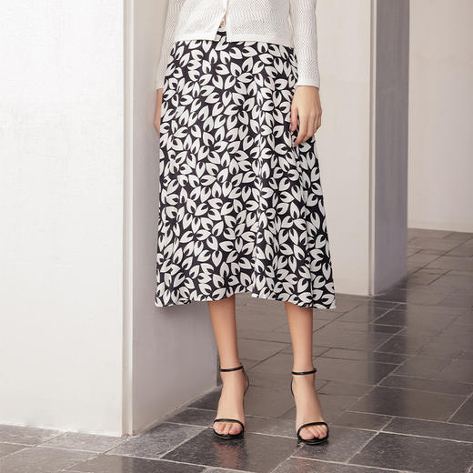 【桑蚕丝印花半裙】24年春夏新品女士100%桑蚕丝印花半身裙中长款半裙 商品图2