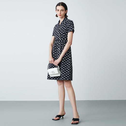 EITIE爱特爱夏季新款气质翻领复古修身外套两穿（连衣裙）7704405 商品图1