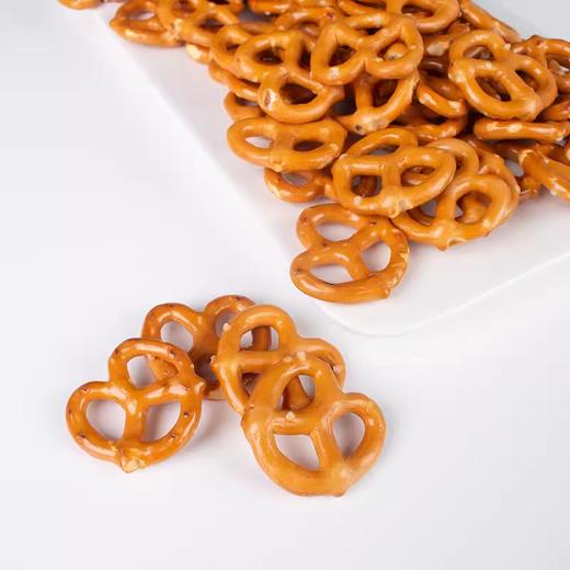 90g 焙多夫 蝴蝶型面包结 海盐味 蝴蝶爱心型饼干圈装饰饼干 商品图2